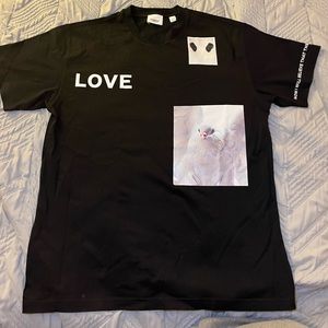 Mens Burberry Carrick Love Black Tee Shirt